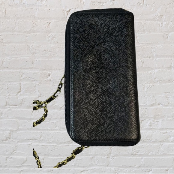 Chanel CC Caviar Leather Zip Around Long Wallet - Picture 2 of 10